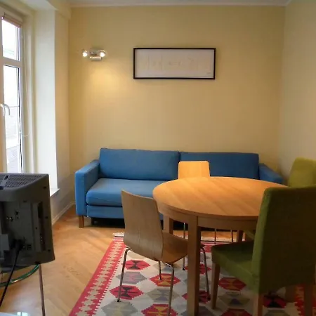 Ogarna 76/77 M. 10 Apartment *